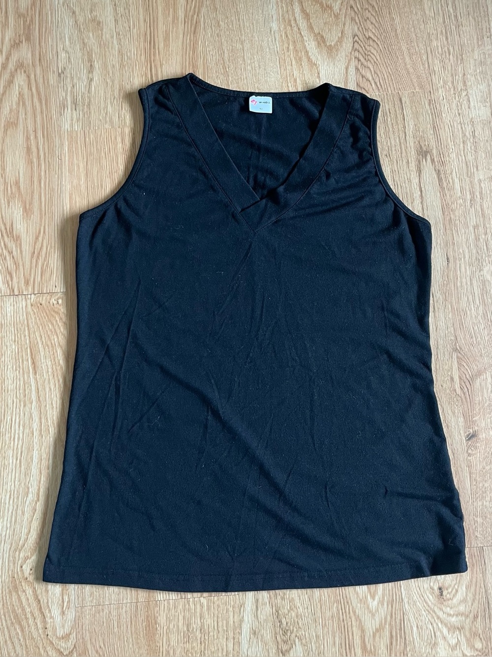 WIHOLL Women's M Black V-Neck Sleeveless Stretch Pullover Tank Top